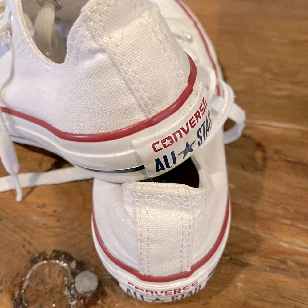 Converse girls shoes
